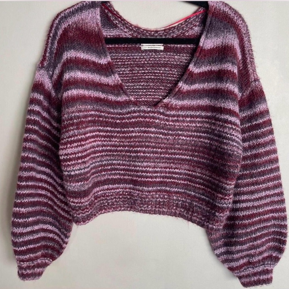 Urban Outfitters Lyra V-Neck Sweater - Purple and White